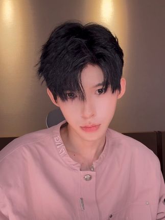 这期是我发明的头势舞#江辰 #手势舞