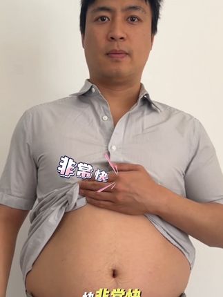 盲目瘦身是没用的!别看这个动作简单,其实很燃脂,软弹簧呼啦圈才是真正的减肚子细腰神器,每天坚持甩30分钟!夏天短裙自由#瘦肚子#呼啦圈#居家锻炼 #呼啦圈转起来#小动作大作用