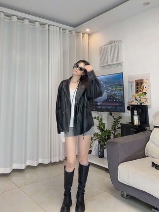 #辣妹穿搭 #气场全开 #显高显瘦穿搭 #拽姐穿搭 #皮衣 甜酷风拉满,强烈推荐这款皮衣超帅黑色系