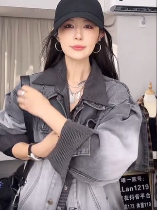 情侣款美式复古水洗黑灰渐变牛仔外套宽松潮流设计款2219#牛仔外套#搭配分享 @DOU+小助手