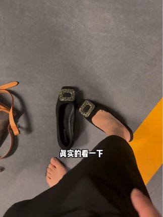 好好穿的一双法式方头方钻粗跟单鞋,超显气质!大脚姐妹穿着都不挤!#高跟鞋 #通勤穿搭 #女鞋 #好鞋推荐 #无限回购的宝藏单品
