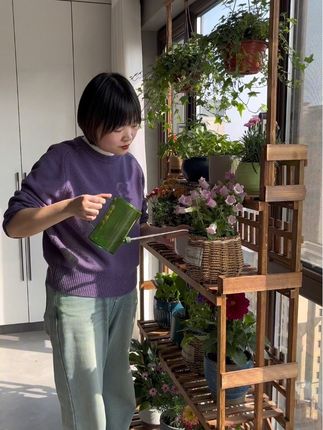 先种自己的花再闻满园芬芳#养花 #爱生活爱养花 #阳台种植