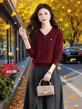 #针织衫 #时尚潮流穿搭 #谁穿谁好看 #春秋穿搭 #时尚大气上档次 @抖加🔥上热门🔥dou+🔥热点宝 @DOU+小助手