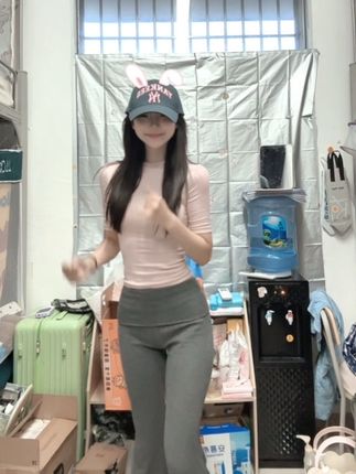 真心就像内裤,大家都穿在身上,谁也不知道对方有没有穿#穿搭ootd #集美大学 #大一
