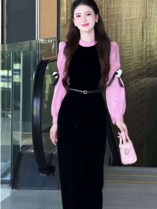 早秋新款韩系穿搭修身显瘦长袖花朵拼色长款连衣裙#品质女装 #高级感穿搭 #时尚女装穿搭 #气质连衣裙