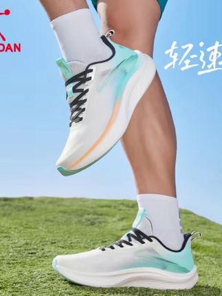 轻速5.0|中国乔丹体考体测跑步鞋男女2025夏季运动鞋网面透气跑鞋#跑步鞋#乔丹运动鞋#透气跑鞋#跑鞋推荐