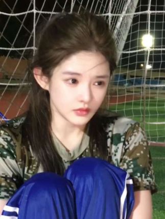 宝宝别哭了#女大学生
