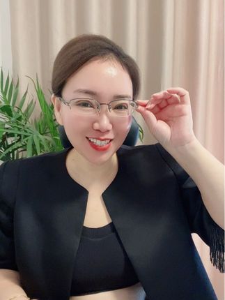 皮肤又透又亮又干净 轻松养出素颜好皮 每晚八点准时直播#艾诗媛#晓会