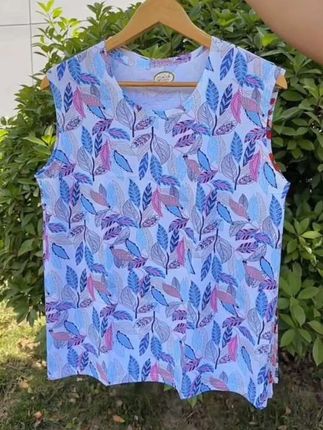 姐妹们赶紧给咱妈带上这款漂亮的背心#妈妈背心 #便宜好物