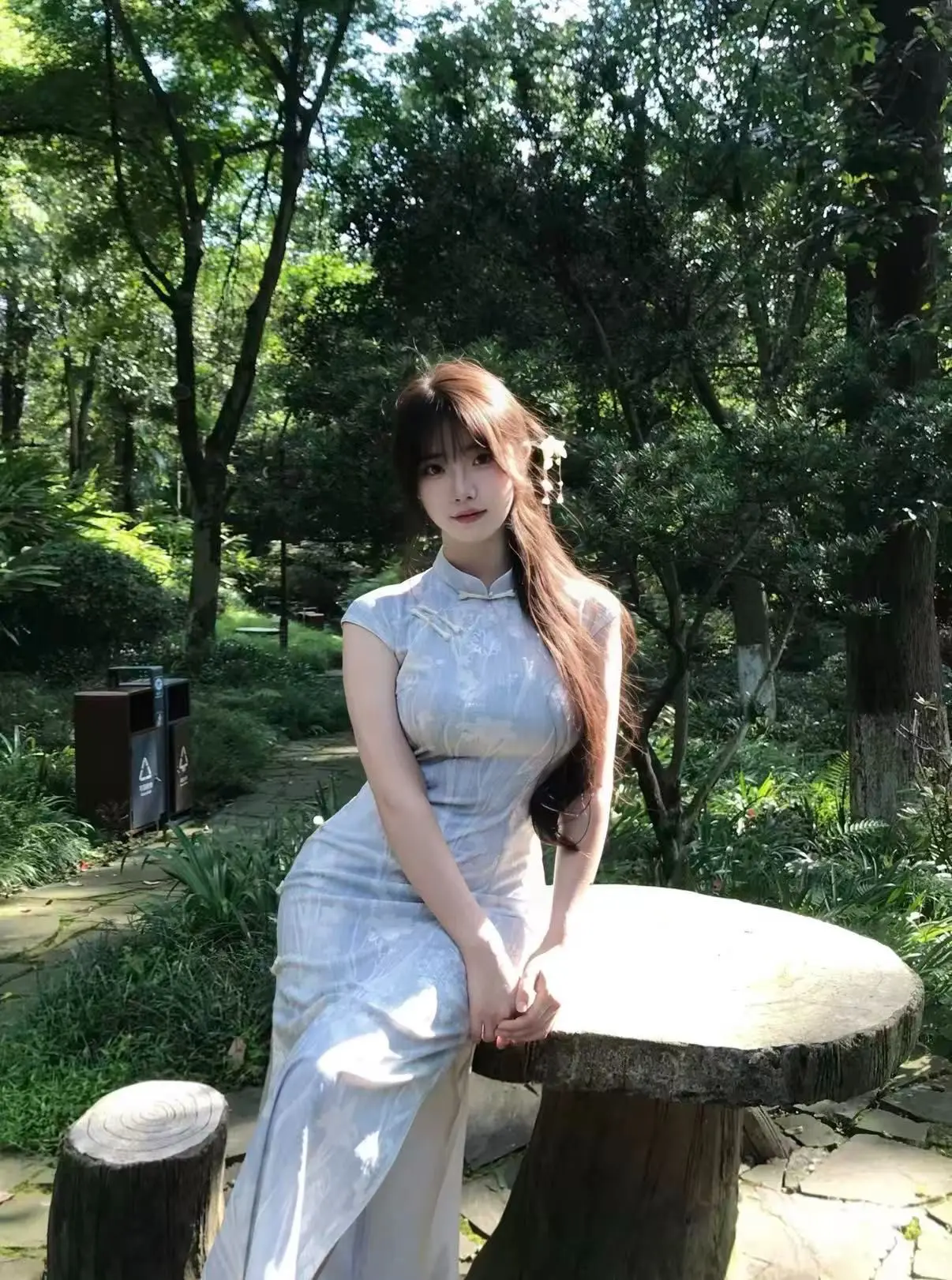 上海沪上妆。妆造持久度绝了#上海汉服 #上海旗袍 #上海旅拍 - 抖音