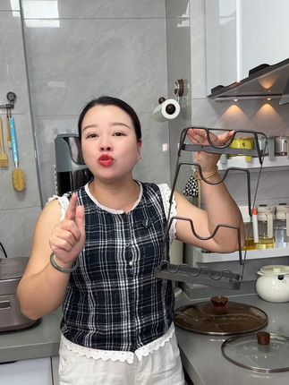 厨房必备壁挂台面两用的#锅盖架,不仅能收纳锅盖还能收纳菜板,颜值高还实用#置物架#厨房好物#多功能置物架 #厨房收纳置物架推荐