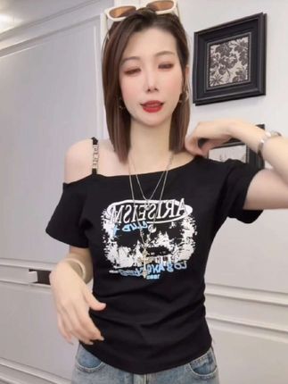 #百搭上衣 #小众设计感 #上衣穿搭