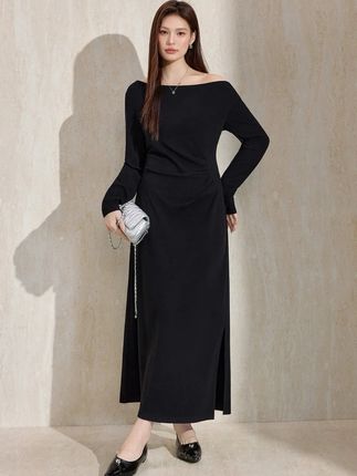 #黑色打底连衣裙 #气质显瘦连衣裙 #赫本风小黑裙 #百搭打底连衣裙 #大码女装