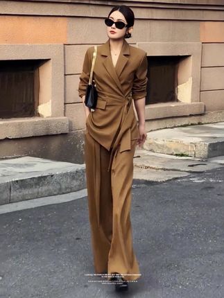 #西装套装 #西服套装 #大码女装#时尚穿搭 #说好的随便穿穿去看秀