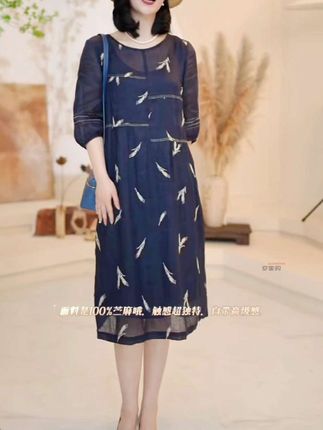 无论是日常出街、野餐约会还是周末探店,这条连衣裙都能轻松拿捏氛围,拍照更是绝美📸 宝子们别犹豫,赶紧冲,让自己在这个夏天美出新高度💖#高级感穿搭 #高级感连衣裙 #苎麻连衣裙 #韩版中长裙  #绣花连衣裙