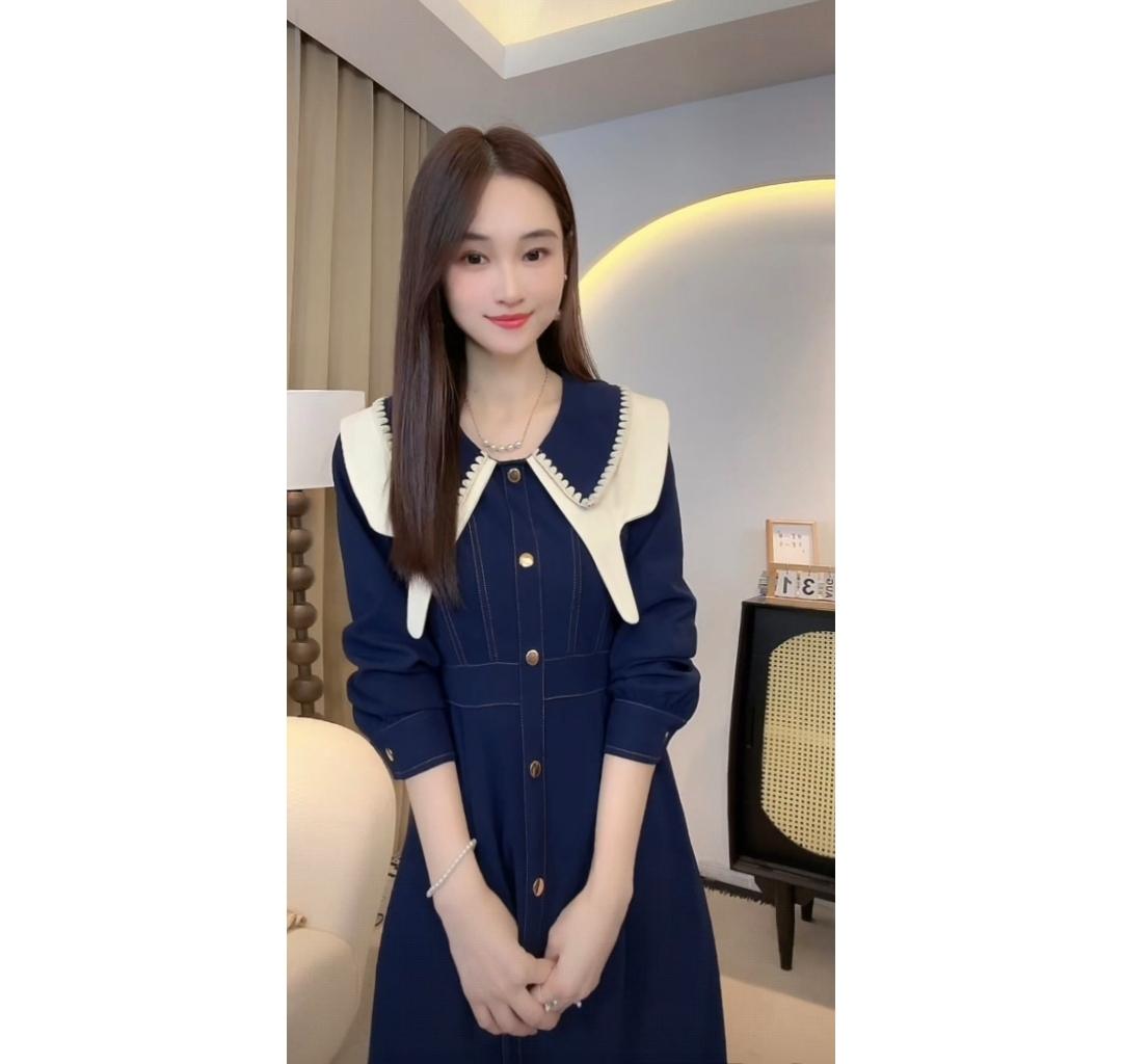 A602春秋新款女装法式高级感撞色连衣裙胖mm显瘦遮肉垂坠感掐腰裙#连衣裙#显瘦穿搭 #裙子#抖音助手助我上热门