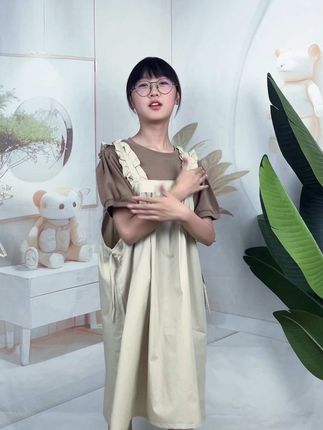 2025新款中大儿童背带裙两件套#高品质童装 #女童连衣裙 #背带裙 #这样穿太好看了 #宝妈推荐