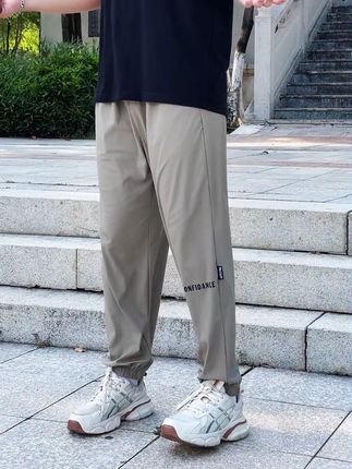夏日炎炎,寻找那一抹清凉?冰丝裤,你的不二之选!#冰丝裤男 #大童童装 #青少年休闲裤 #夏天该有的样子