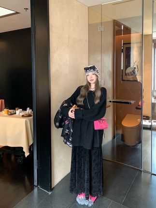 all black🖤🖤 #高级感穿搭 #今日穿搭 #慵懒风穿搭 #韩系穿搭 #秋冬穿搭