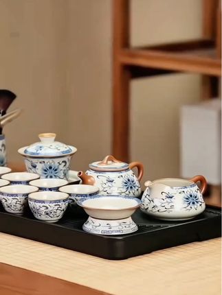 青花汝窑功夫茶具套装,轻奢高档陶瓷中式茶壶茶杯#中式茶壶套装 #功夫茶具套装 #茶具好物推荐