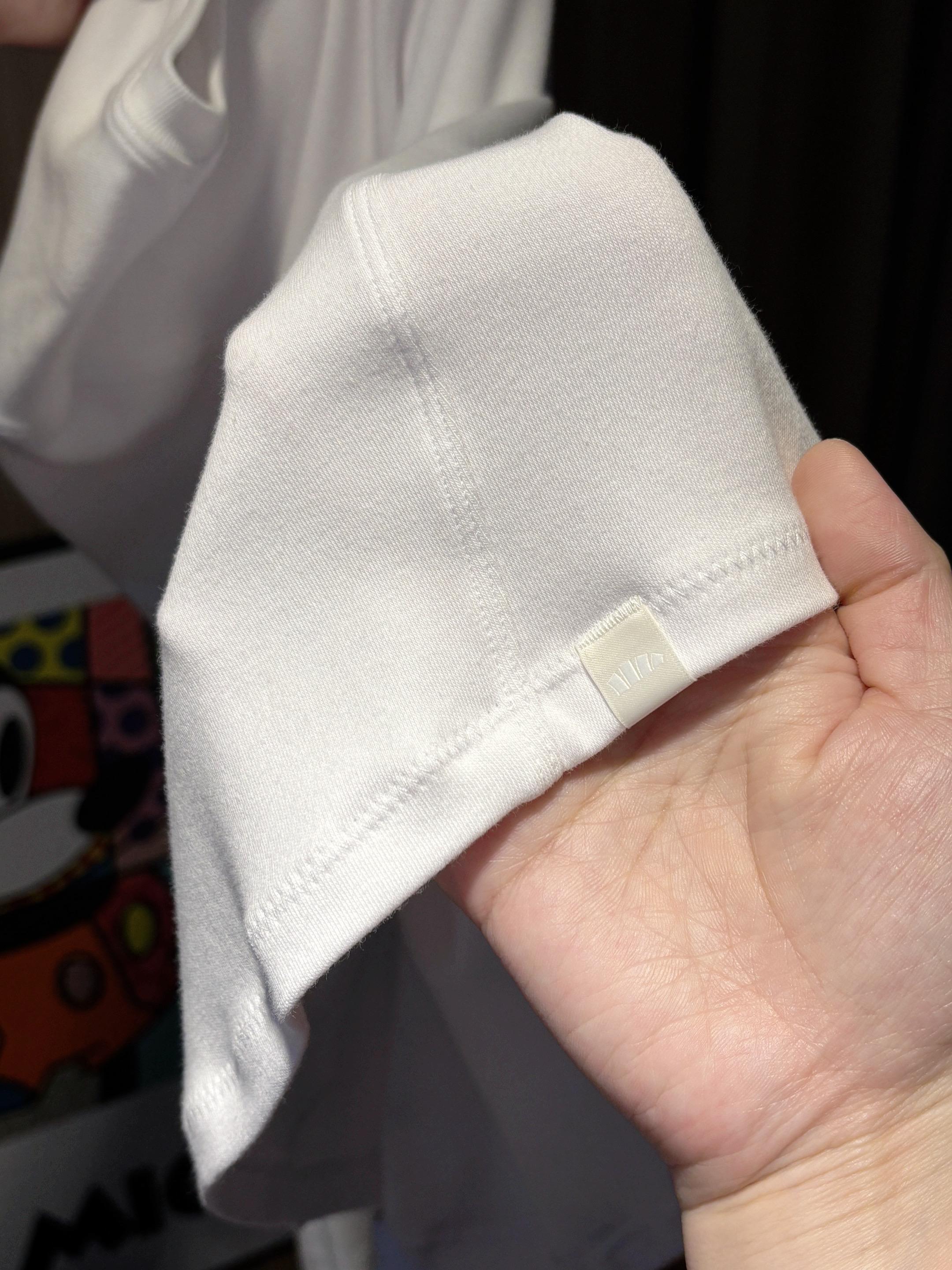 双十一活动快入,简约高级的长袖T恤,修身不勒,怎么搭配的好看!  #长袖t恤 #打底衫 #简约大气