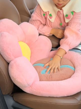 #坐垫 #椅子坐垫 #汽车坐垫 #毛绒坐垫 #柔软舒适