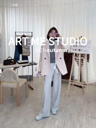 谁能拒绝“一眼显贵”的苏力大衣!【ART ME】琎口面料质感拉满,典藏廓形藏住小肚腩和拜拜肉,零压设计穿一天都不累,老粉闭眼囤准没错!【ART ME】琎口苏力典藏廓形藏肉零压瓜力推老粉入大衣w24374。#拿捏韩剧氛围感的大衣 #简约大气 #大女主穿搭 #穿出高级感 #谁穿谁好看