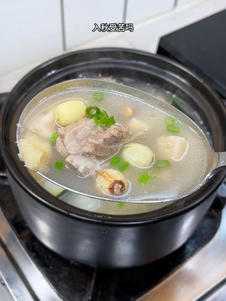 三伏天,这个四神冬瓜汤排骨汤,老人小孩都非常的合适,汤鲜味美又营养,做法简单#煲汤 #在家做美食