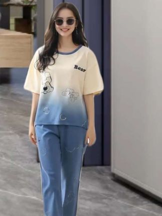 2025夏天睡衣女春秋款纯棉短袖长裤春秋季女款女士大码家居服套装。这款夏天春秋纯棉短袖长裤套装,高端大气,性价比高有质感,上身特显白,大方得体甜美优雅,小女人风格,青春女神必备,也是学生宿舍外出春秋套装