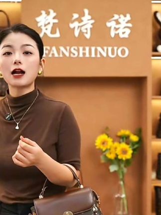 女士包包2025年新款时尚女包气质手提单肩斜挎包轻奢百搭通勤小包女士包包2025年新款时尚女包气质手提单肩斜挎包轻奢百搭通勤小包#时尚女包#女神必备#七夕礼物