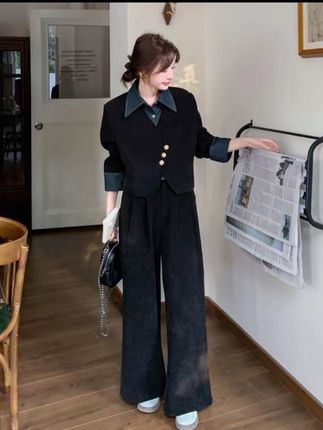 法式复古高级感套装女2025春季新款假两件外套大方得体穿搭两件套#法式复古穿搭 #高级的美一定是独立与优雅 #套装时尚修身显瘦 #谁穿谁漂亮