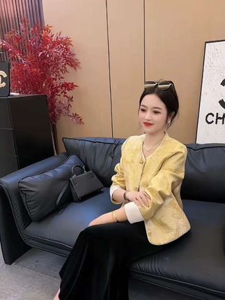 #新中式穿搭成为中秋宠儿 #女装穿搭 #新中式穿搭 #优雅气质 #气质套装穿搭