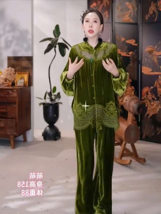 万花意!高定重工真丝丝绒新中式上衣!GZ6700#高定重工系列 #新中式上衣 #真丝丝绒新中式 #国风新时尚 #春秋新款