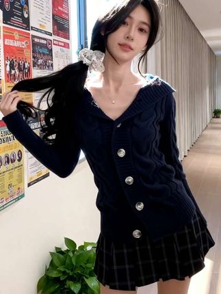 #辣妹穿搭 #温柔穿搭 #韩系穿搭 #高级穿搭 #高级感穿搭 @抖音创作小助手 @DOU+小助手