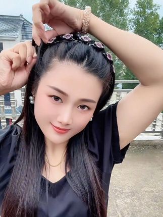 可以编发,又可以收碎发的发箍来了,发箍这样戴好美😍# 编发教程 #头饰发饰 #发箍这样戴好美 #碎发整理 #增加发量