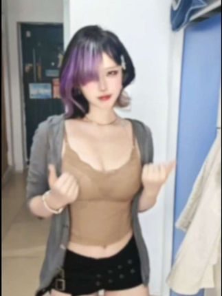 #扭一扭 #浅跳一下
