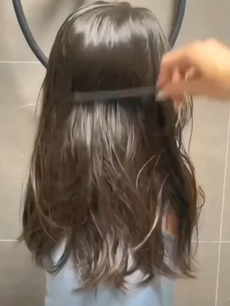 现在的儿童洗发水也分男女款了!女款是水蜜桃味,柔顺不打结,男生是西瓜味,清洁控油!#儿童洗发水推荐 #强烈推荐 #自用好物推荐