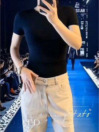 #穿出高级感 #男士牛仔裤 #复古牛仔裤男 #破洞牛仔裤男 #时尚潮流穿搭