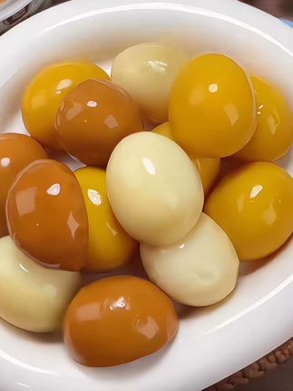 #创作灵感 精选可生食的无抗A级鲜蛋,采用八分熟工艺卤制,颗颗爆浆流心,口感细腻!叶黄素含量还是鸡蛋的3倍!#劲仔 #七个博士 #鹌鹑蛋 #溏心鹌鹑蛋