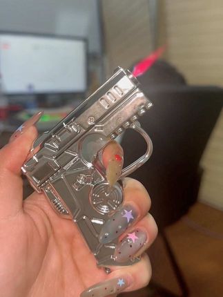 防风防水,持久耐用!户外必备打火机,点燃每一份热情#防风打火机 #买它 #炫酷火机 #买它 #强烈推荐
