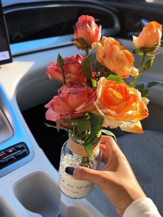 谁能拒绝这样的浪漫,快艾特你大哥送你束花吧 特殊工艺永不凋谢,放在车里仪式感满满#花与生活的仪式感 #汽车好物