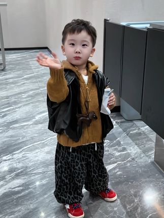 带2岁➕儿子解锁新造型👶发型果然是男孩子最好的医美呀#我的男孩 #儿童发型 #儿童理发 #宝宝发泥