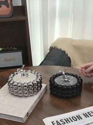 #杀马特cos又火起来了 金卡佰陶瓷烟灰缸客厅高级感创意个性时尚轻奢带盖防飞灰烟缸摆件#柳林 #阿拉尔 #保定满城 #新塘
