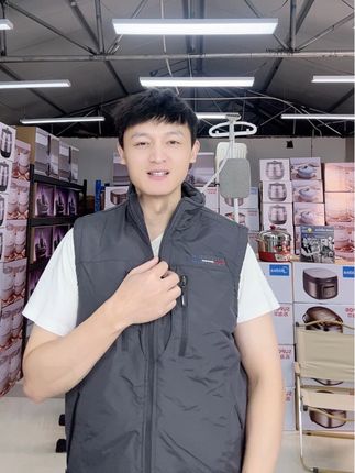 加绒加厚防水保暖马甲#马甲#马甲背心 #马甲外套 #加厚马甲#加绒马甲
