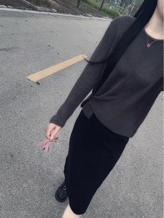 任何时候都不要赌人性,不要觉得善良对别人好,别人就会对你好,不要觉得自己是个特殊 独特例外,世界上哪有那么多的将心比心,太过考虑别人的感受,就注定自己不好受!