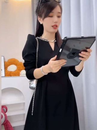#秋季新款#女装#连衣裙#气质减龄#显瘦连衣裙