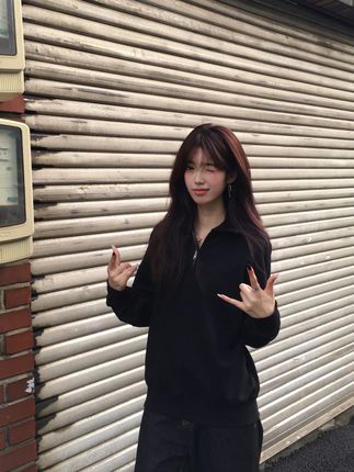 给个机会 #随手拍 #学姐 #黑色系穿搭