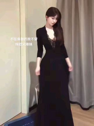 #辣妹穿搭 #拽姐穿搭 #御姐风 #谁穿谁好看 #高级感穿搭