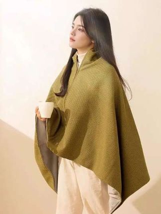 披肩的设计让电热毯可以随时随地陪伴着你,无论是办公、打游戏还是看电视、看书,都能给你带来温暖#电热毯 #发热披肩#好东西一起分享 #冬季穿搭