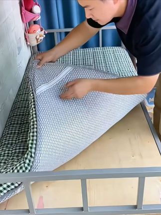 #床垫 #不用铺褥子的床垫 #宿舍床垫 #学生宿舍床垫推荐 #榻榻米